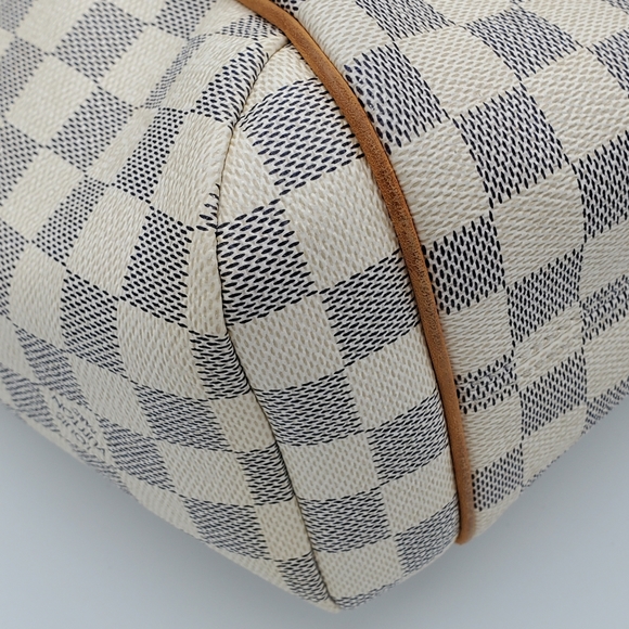 ๐ SOLD ๐ Louis Vuitton Totally PM in Damier Azur - Picture 12 of 17